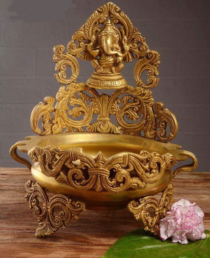 Attractive Urli with Ganesha Design work